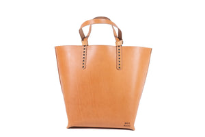 Clutterless Tote