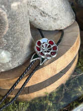 Load image into Gallery viewer, Grainger Glass Studio Bolo